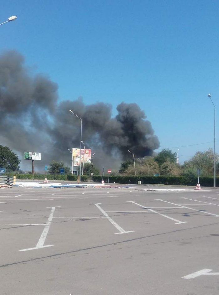 Incendiu la un depozit de artificii