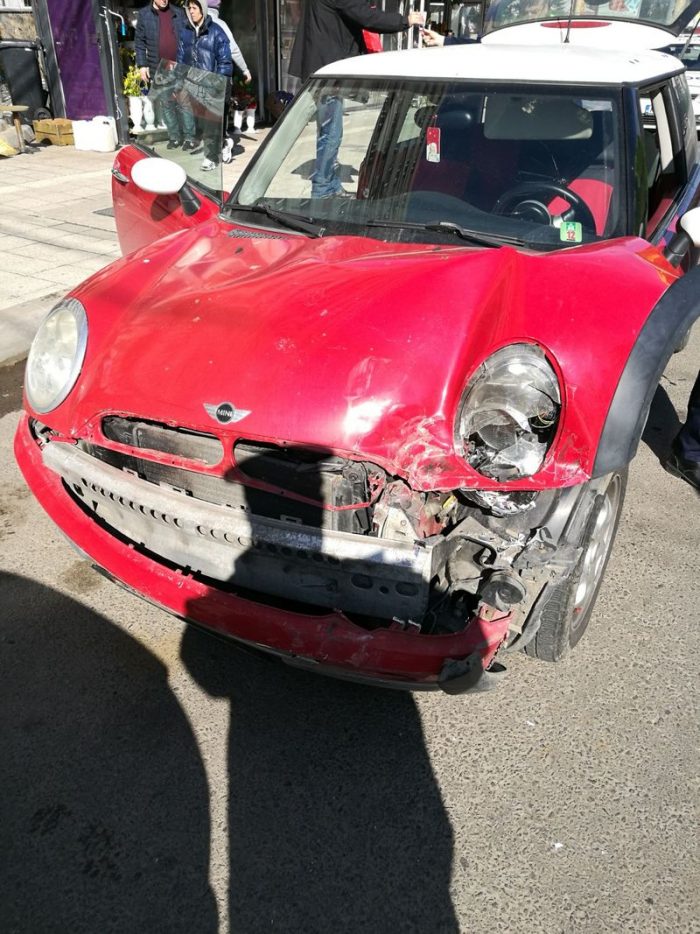 Accident în zona Casei de Cultură din Constanța. O femeie și un copil, răniți ușor