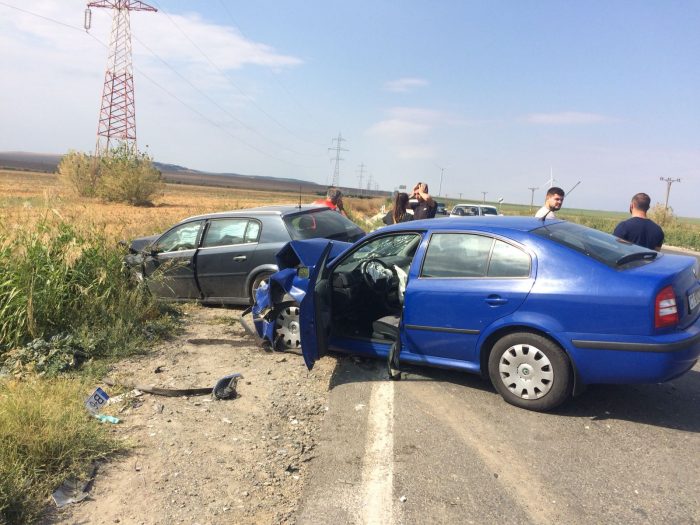 Elvețieni implicați într-un accident rutier grav pe DN2A