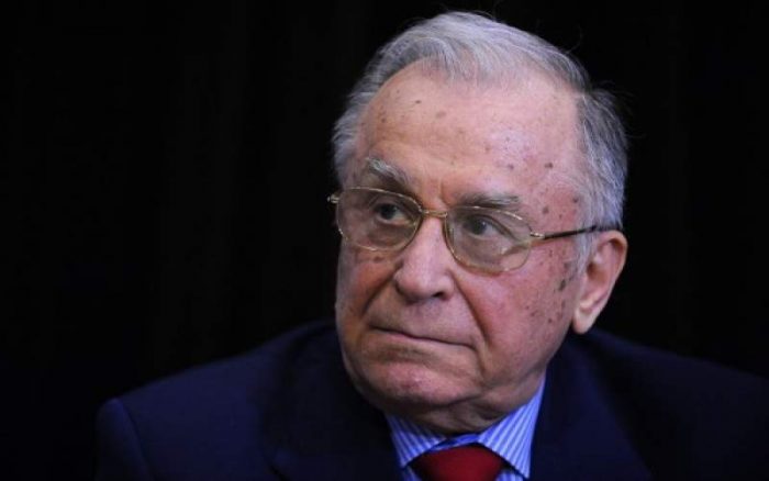 Ion Iliescu, urmărit penal pentru crime împotriva umanității