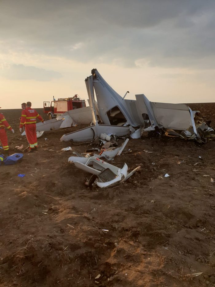 Imagini de la avionul prăbușit în Tuzla