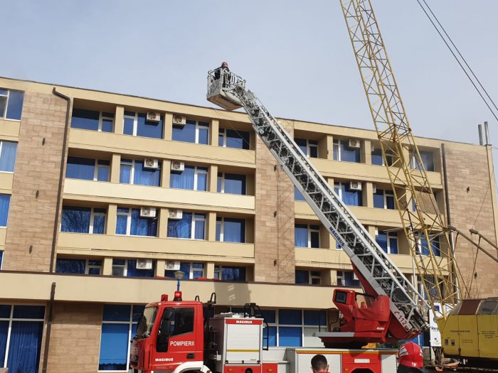 Incendiu la un hotel din Mamaia