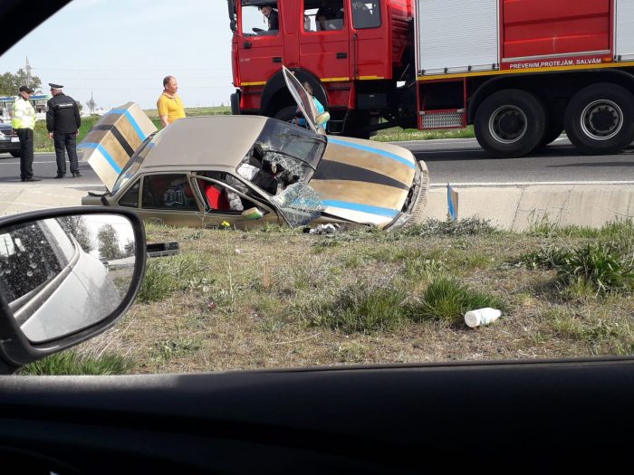 Accident la intrarea în Hârșova: a intrat cu mașina în șanț