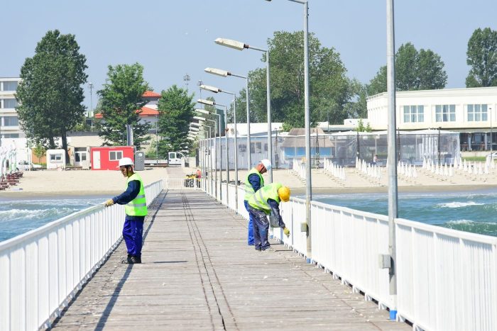 Când va putea fi folosită, din nou, pasarela din Mamaia