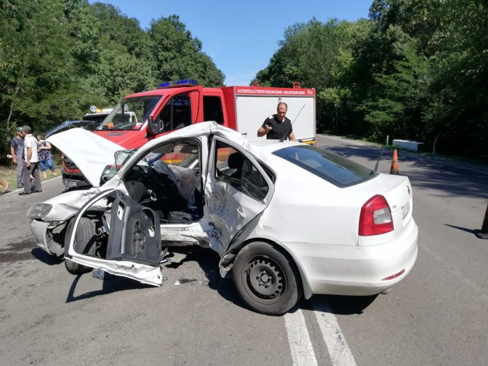 Un șofer a murit într-un accident rutier produs în Valu lui Traian