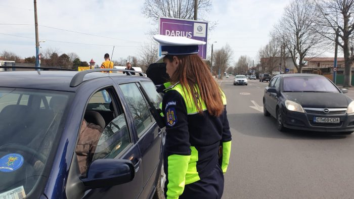 VIDEO Marți, 4 ceasuri rele pentru șoferii care încalcă legea. Poliția Rutieră a dat câte o amendă în fiecare minut