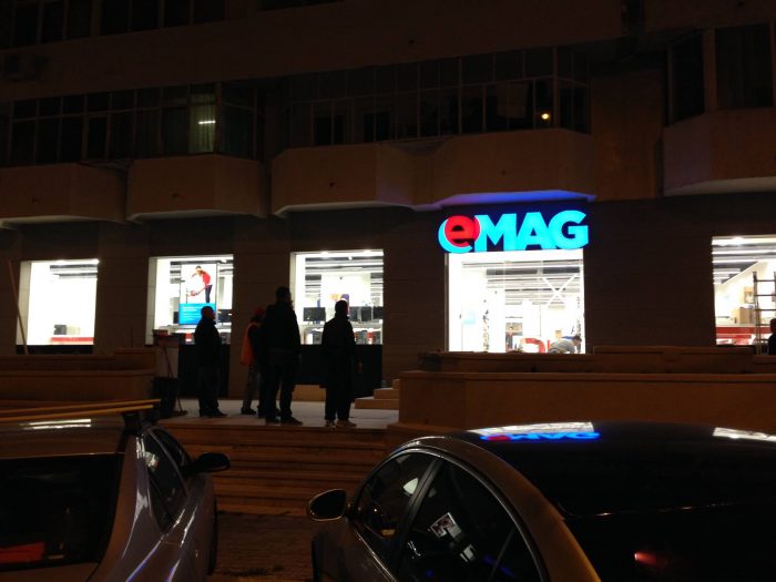 Hoții au spart magazinul eMAG din Constanța. Ce spune Poliția