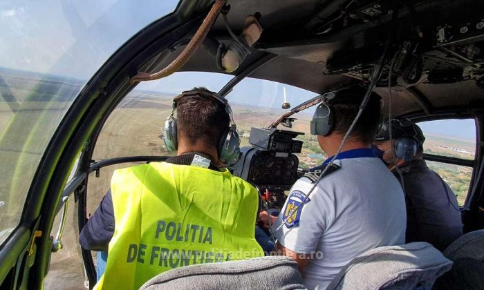 Cinci marocani, depistați de polițiștii de frontieră constănțeni, cu ajutorul autospecialei de termoviziune VIDEO