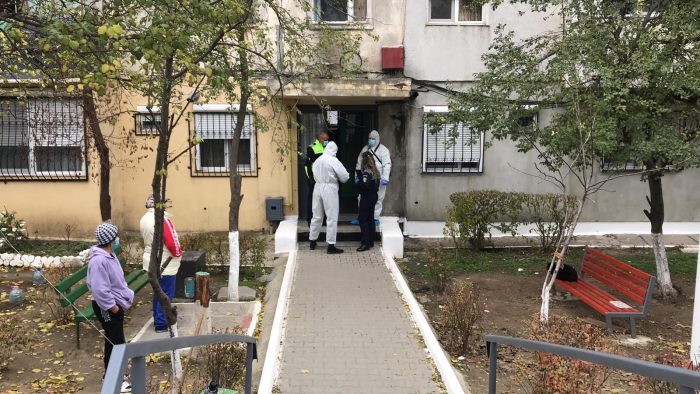 Doi bărbați au fost găsiți morți într-un apartament din Medgidia