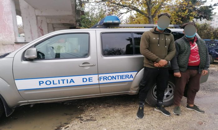 Doi marocani au fost depistați de polițiștii de frontieră constănțeni pe lângă mănăstirea Dervent