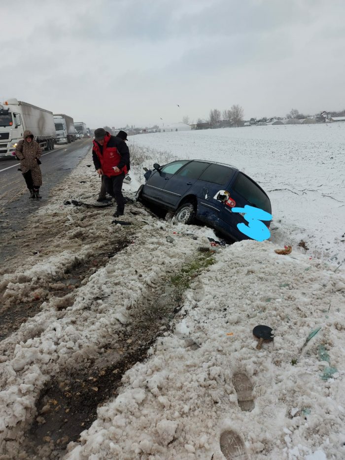 Copil de 2 ani, în comă după un accident rutier FOTO