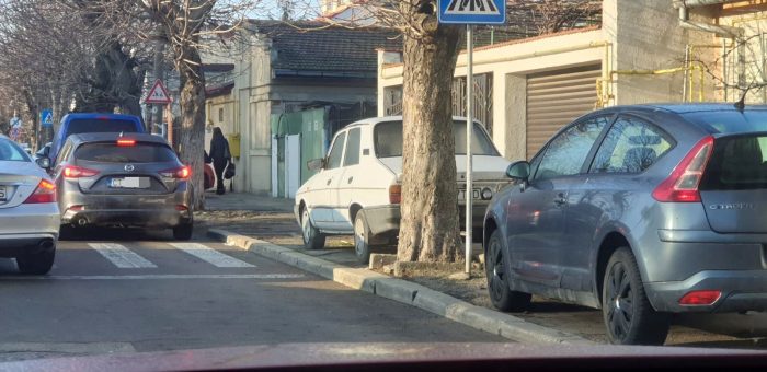 Avocatul Poporului, sesizat referitor la taxa de 200 de lei pentru ocuparea cu autoturisme a domeniului public și privat în Constanța