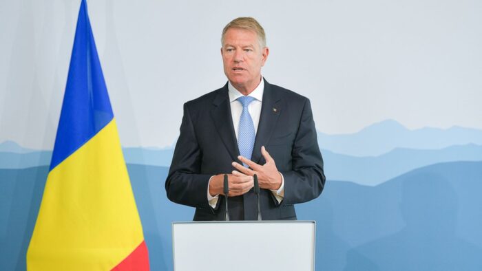 Klaus Iohannis: „Îmi exprim profundul regret și deplina compasiune pentru pierderea vieții a șapte militari de la Baza 57 Aeriană Mihail Kogălniceanu”