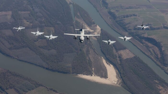 Exercițiu de poliție aeriană deasupra sud-estului României FOTO VIDEO