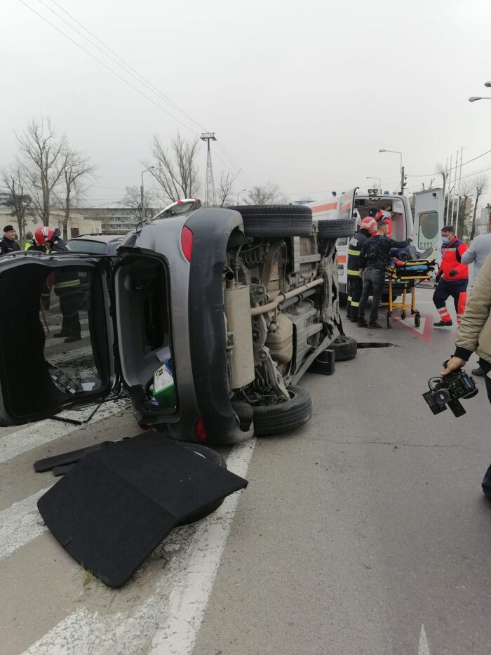 Accient rutier grav în Mamaia, victimă inconștientă FOTO