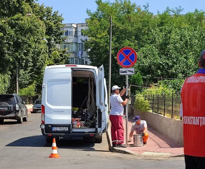 Vocea constănțeanului. „Primarul tocmai a lăsat o stradă imensă fără parcare DELOC. Vom bloca tot traficul pe stradă, până va veni primarul să ne explice cum a ajuns el la concluzia asta”