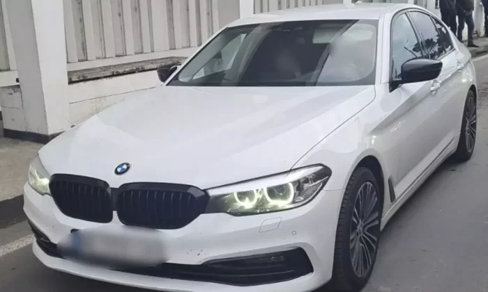 BMW în valoare de 200.000 lei, căutat de autoritățile din Polonia, descoperit de poliţiştii de frontieră români în posesia unui ucrainean