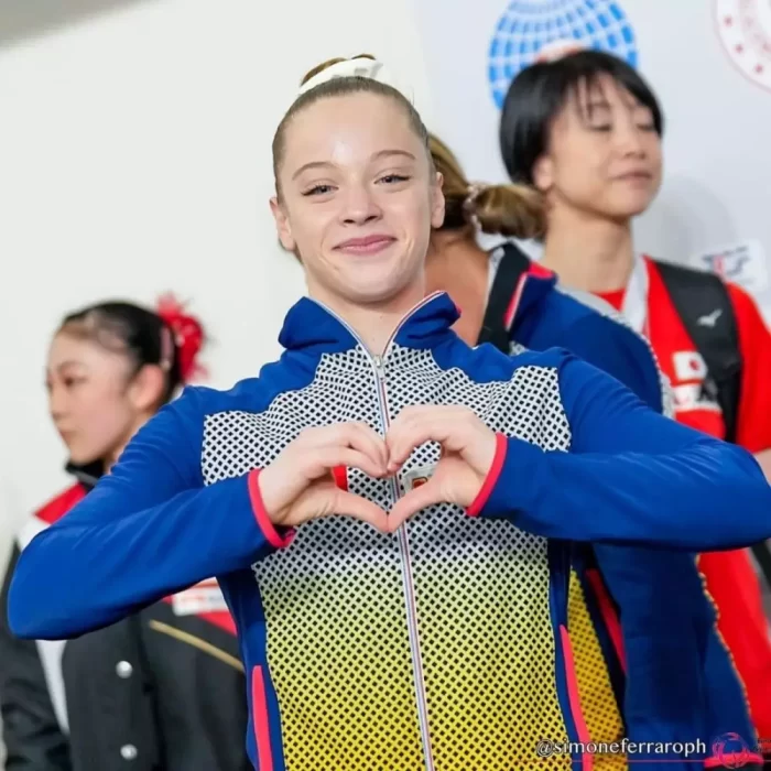 Gabriela Alexia Vânoagă, elevă a Școlii Gheorghe Țițeica din Constanța, este vicecampioană mondială de juniori la gimnastică