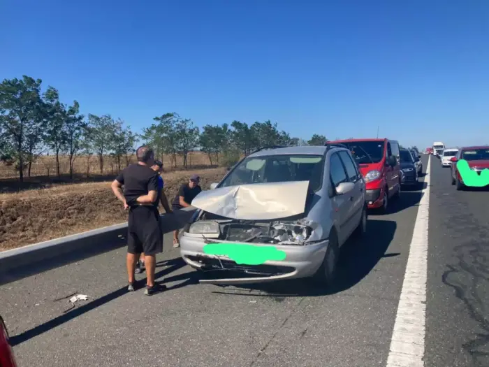 Carambol pe Autostrada A4, opt mașini implicate