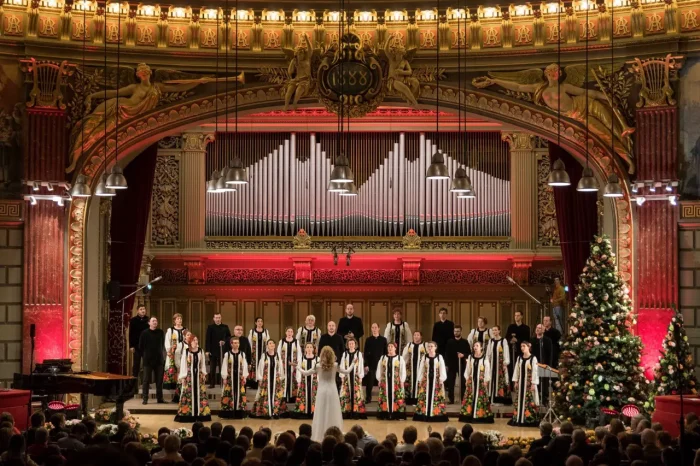 Corul Național de Cameră „Madrigal – Marin Constantin” – concert extraordinar de Crăciun organizat de Teatrul de Stat Constanța